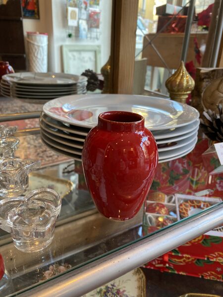 Petit vase rouge